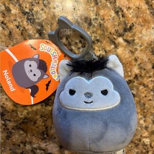 Squishmallows Noland Gray Keychain